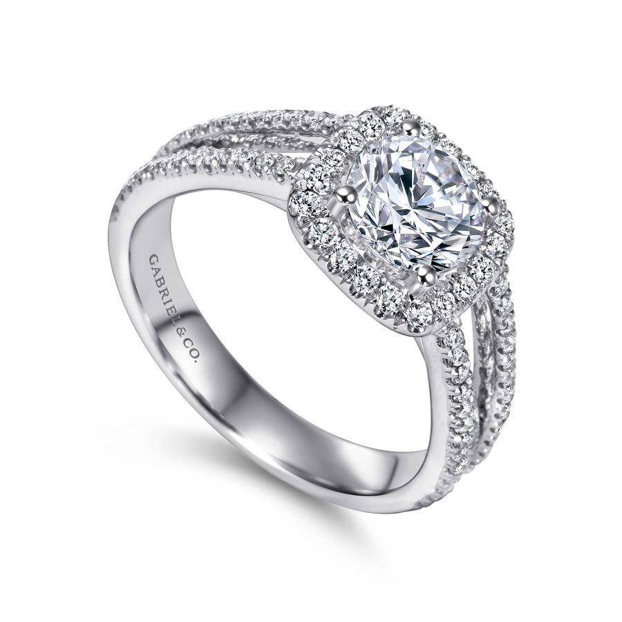 14k white gold round halo diamond engagement ring